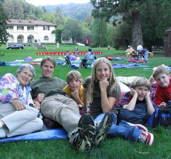 A family enjoys Montalvo's Great Lawn